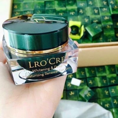KEM TRÀ XANH DỊU NHẸ LRO’CRE